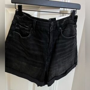 NEW American Eagle Curvy Mom Short